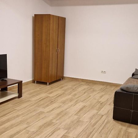 Apartamente Livada Râmnicu Vâlcea Exterior foto